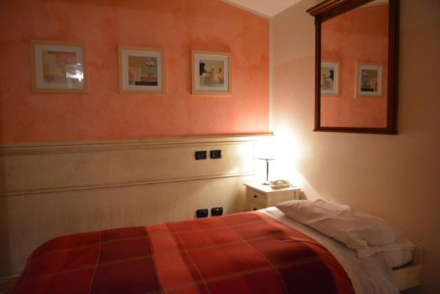 Hotel Due Colonne San Bonifacio Rum bild
